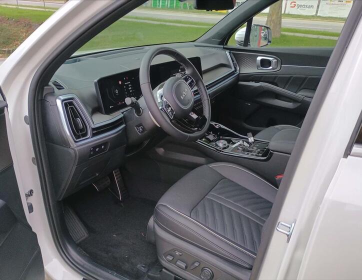 KIA Sorento 7