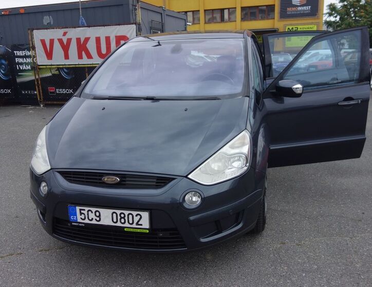 Ford S-MAX 14