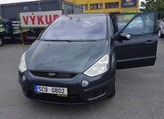 Ford S-MAX 14