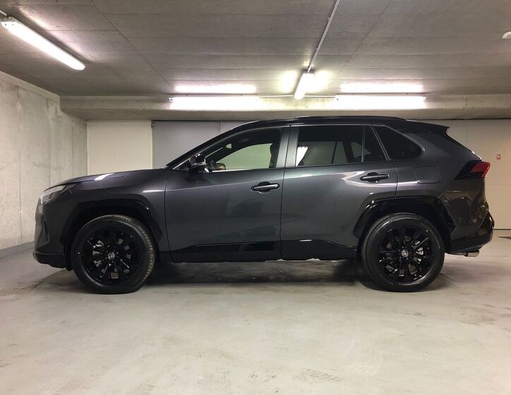Toyota RAV4 8