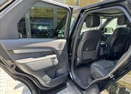 Land Rover Discovery 8