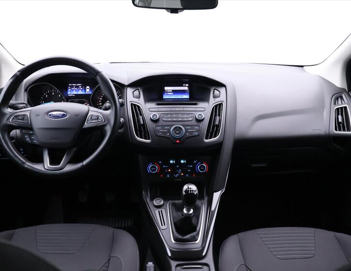 Ford Focus 23