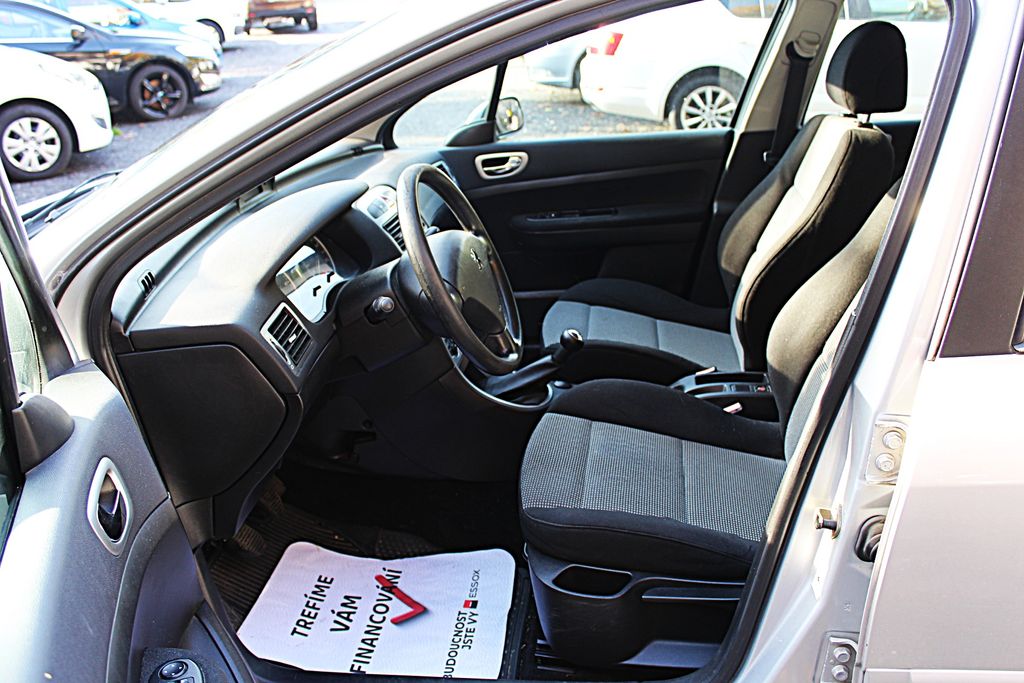 Peugeot 307