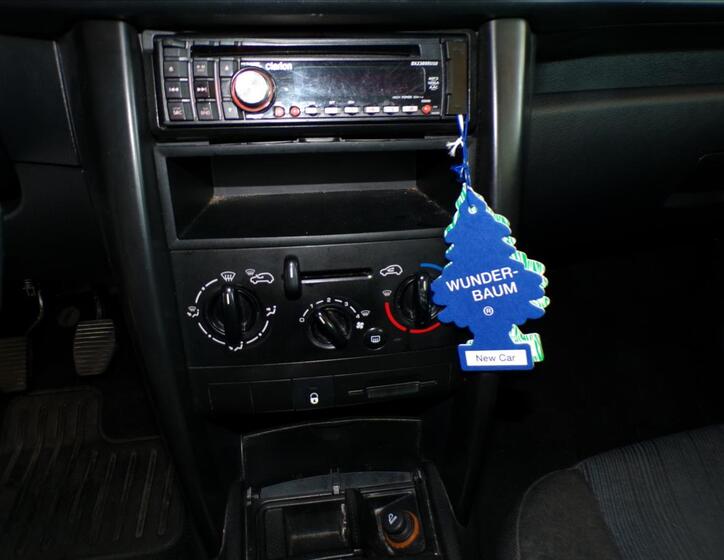Peugeot 207 9