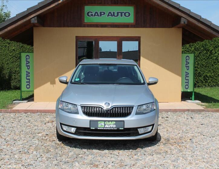 Škoda Octavia 2