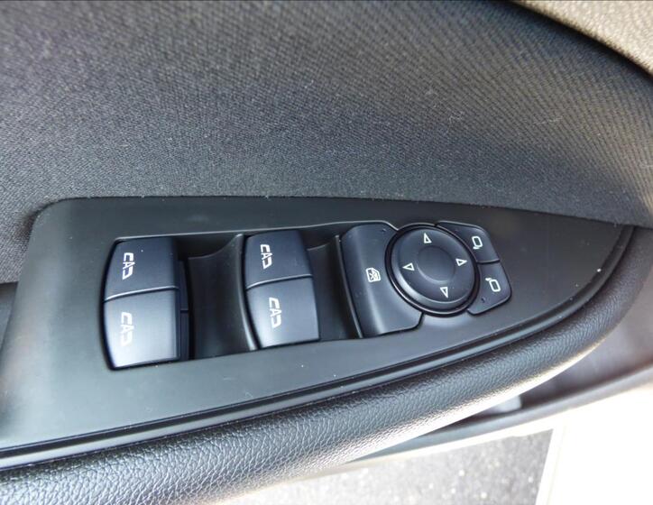 Opel Insignia 14