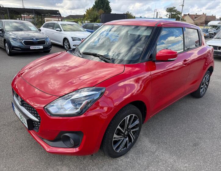 Suzuki Swift 1