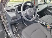 Toyota Corolla 16