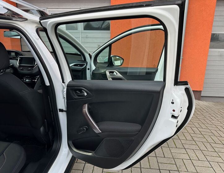 Peugeot 2008 21