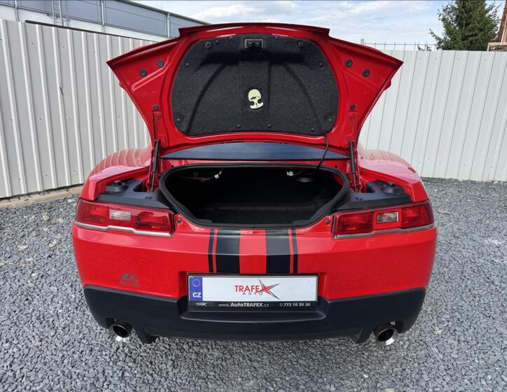 Chevrolet Camaro 13
