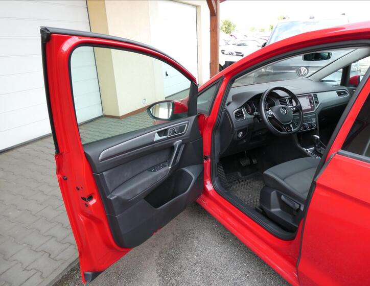 Volkswagen Golf Sportsvan 16
