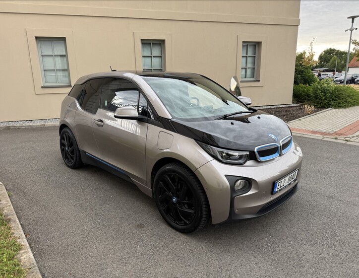 BMW i3 8