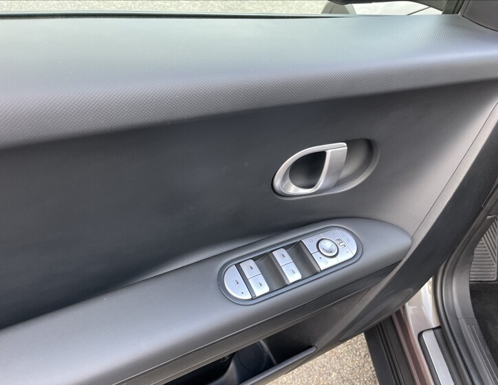 Hyundai IONIQ 45