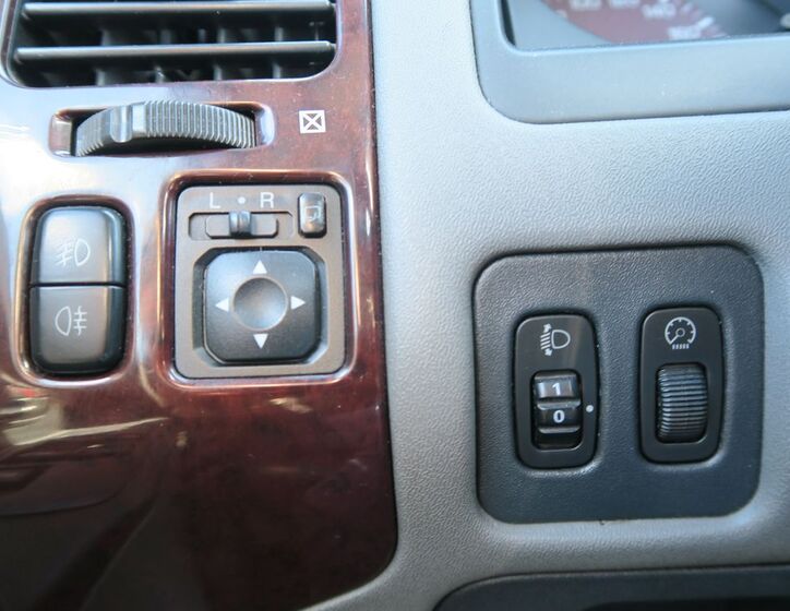Mitsubishi Pajero 22