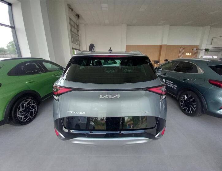 KIA Sportage 4