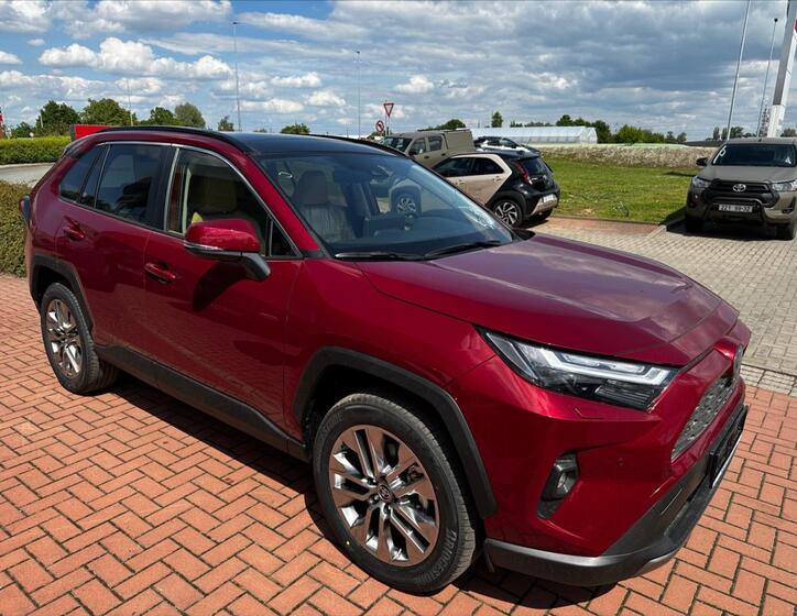 Toyota RAV4 2