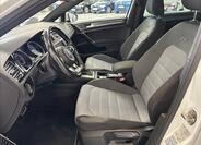Volkswagen Golf 20