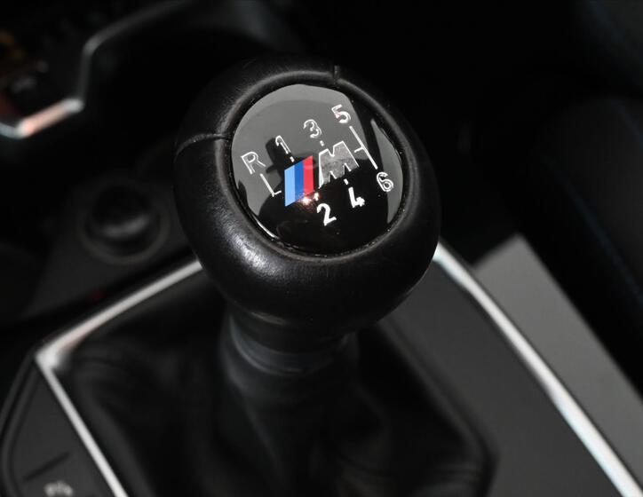 BMW Řada 2 22