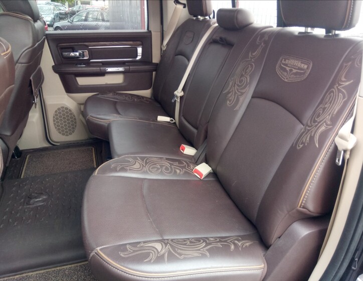 Dodge RAM 10