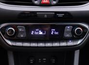 Hyundai i30 28