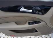 Mercedes-Benz CLS 12