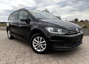 Volkswagen Touran 1