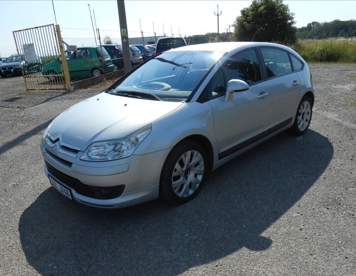 Citroën C4 1