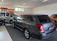 Toyota Avensis 5