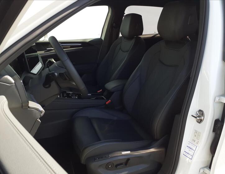 Volkswagen Tiguan 6