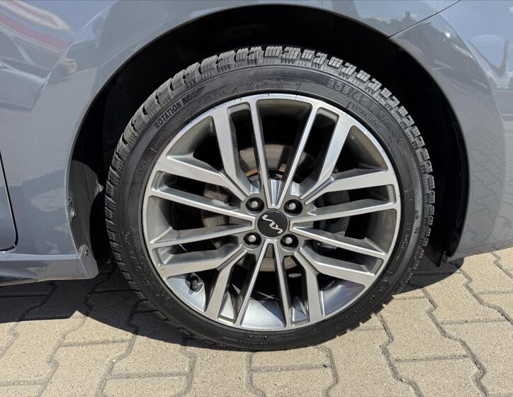 KIA Rio 34