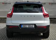 Volvo XC40 4