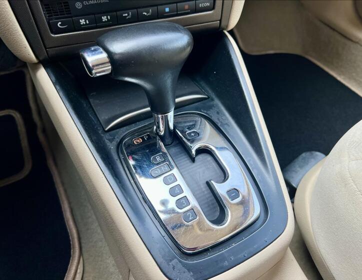 Volkswagen Bora 28