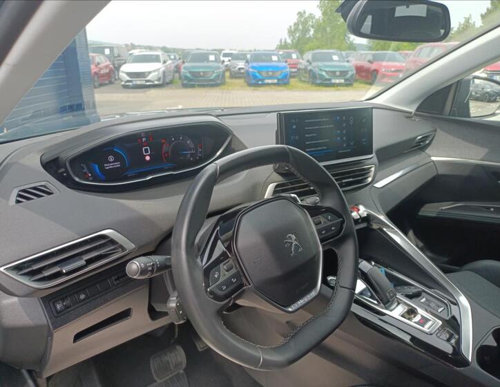 Peugeot 3008 12