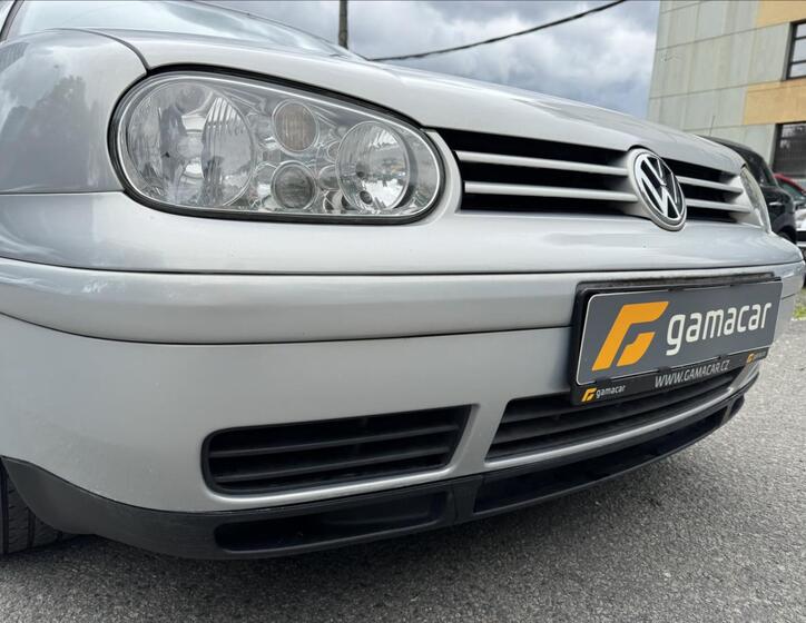 Volkswagen Golf 18