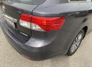 Toyota Avensis 14