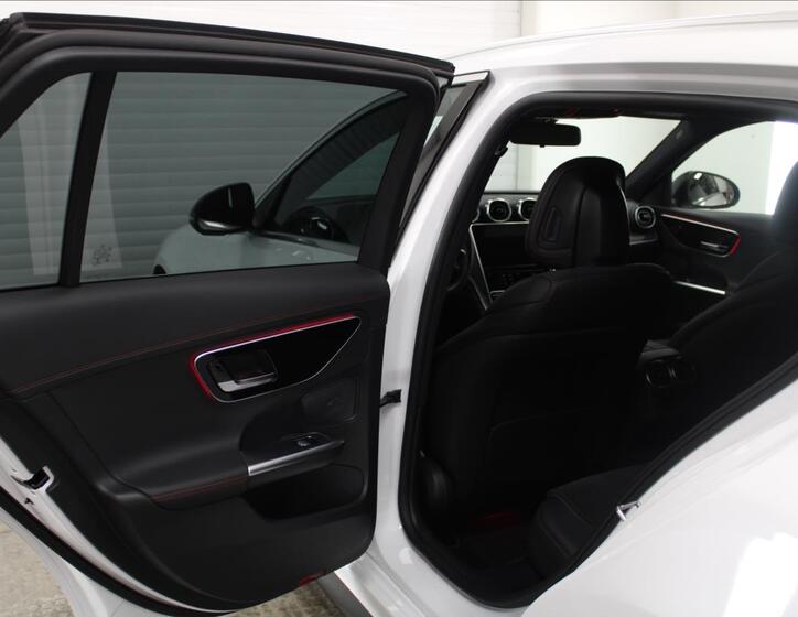 Mercedes-Benz Třídy C 18