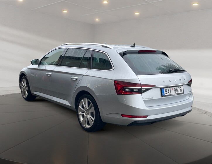 Škoda Superb 4