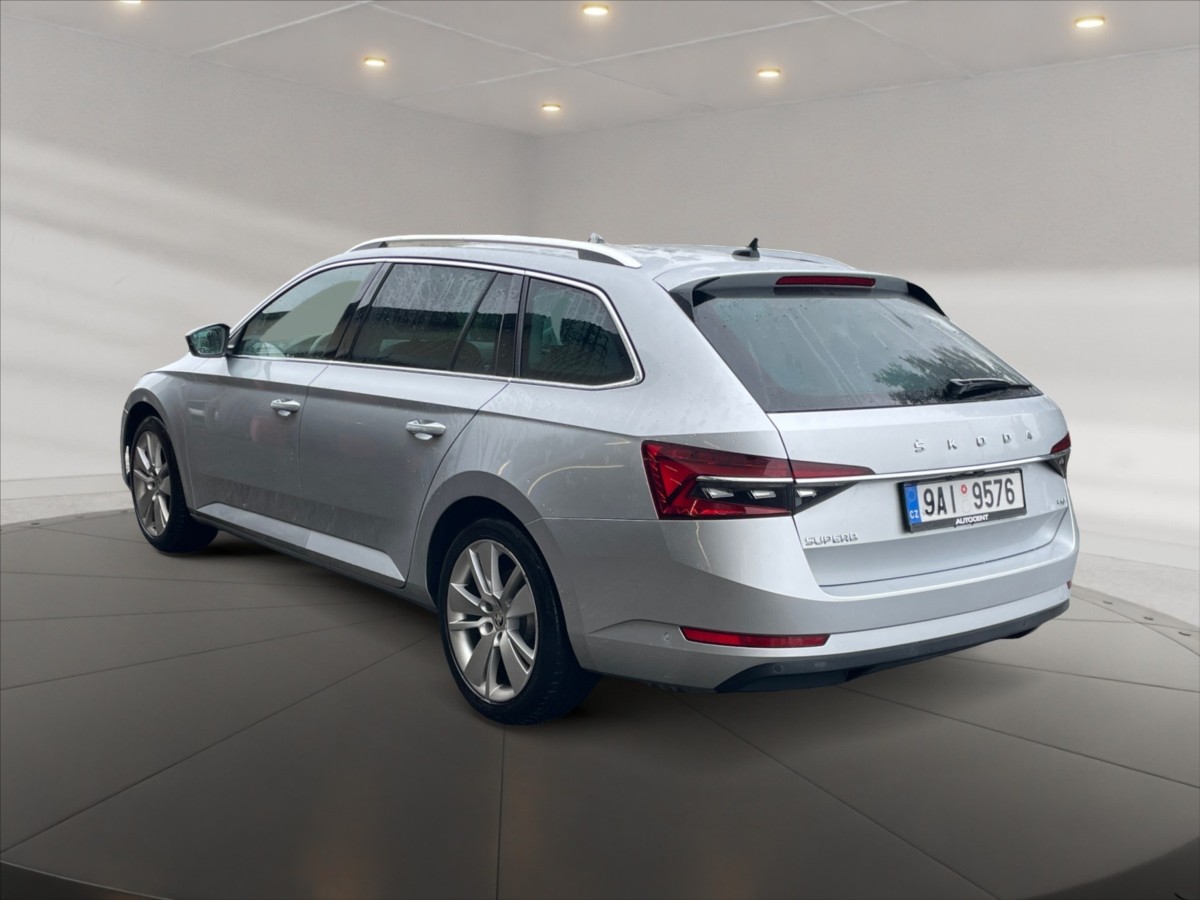 Škoda Superb