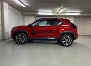 Toyota Yaris Cross 8