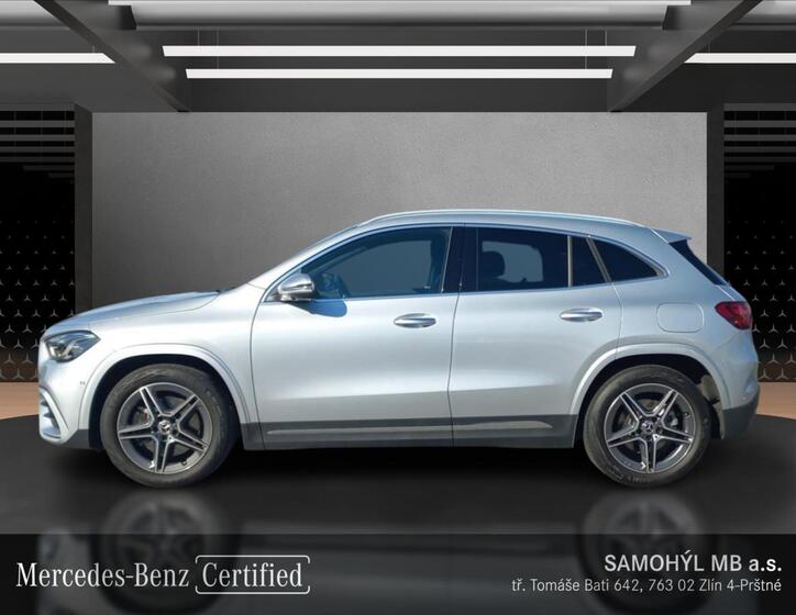 Mercedes-Benz GLA 2