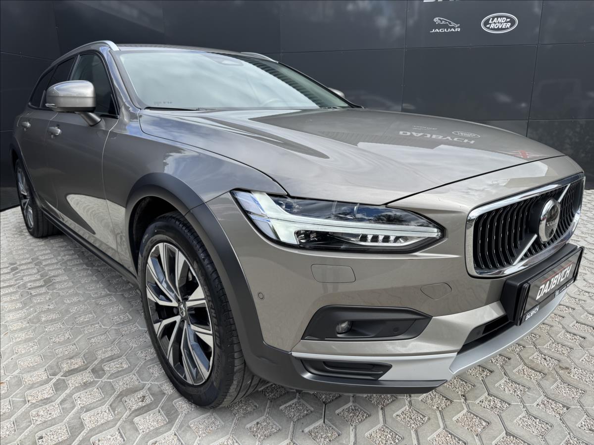 Volvo V90