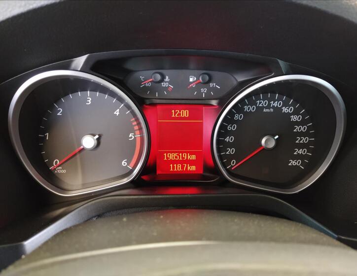 Ford Galaxy 19
