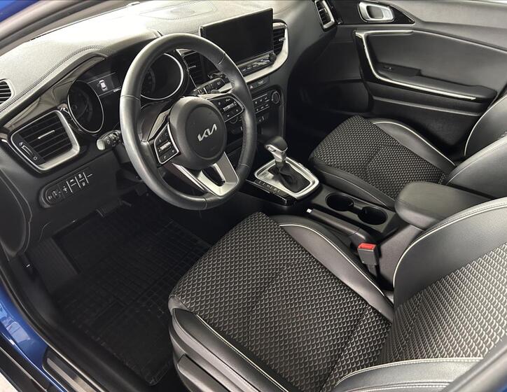 KIA XCeed 7