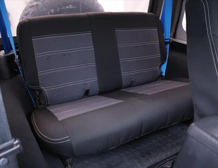 Jeep Wrangler 14