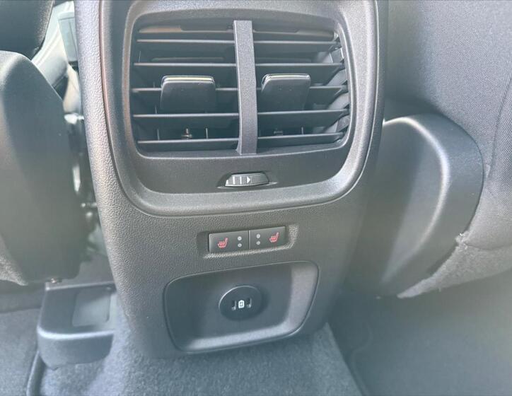 Ford Kuga 13