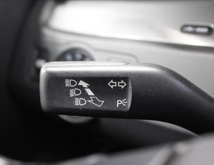 Volkswagen Passat 18