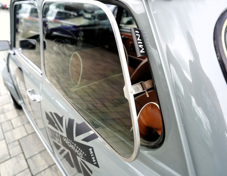 Mini Cooper 17