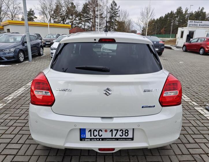 Suzuki Swift 5