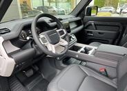 Land Rover Defender 8