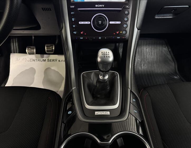 Ford Mondeo 25